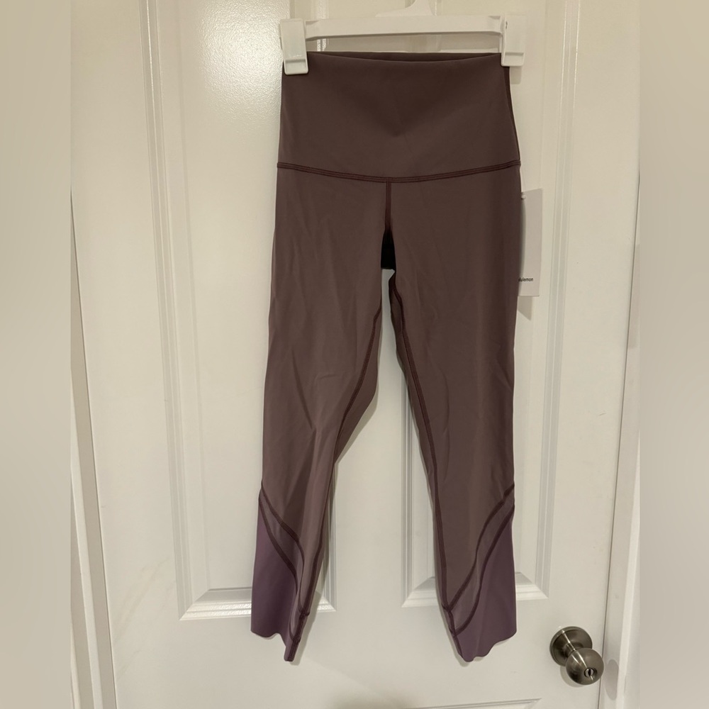 NWT - lululemon athletica cropped leggings